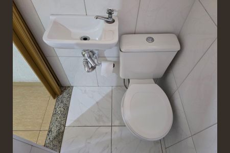 Casa à venda com 210m², 4 quartos e 2 vagasBanheiro da Suíte 2 / Casa 01