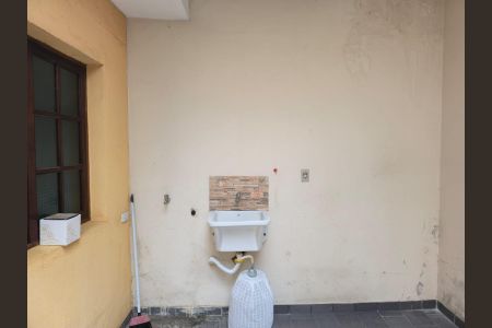 Casa à venda com 210m², 4 quartos e 2 vagasÁrea de Serviço / Casa 01