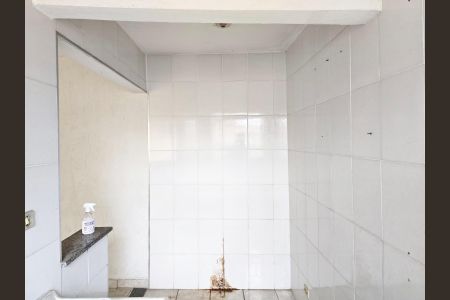 Casa à venda com 210m², 4 quartos e 2 vagasCozinha / Casa 02