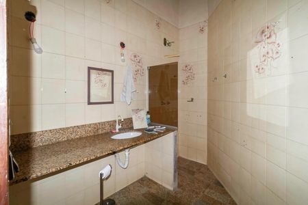 Casa à venda com 500m², 5 quartos e 4 vagasBanheiro Social