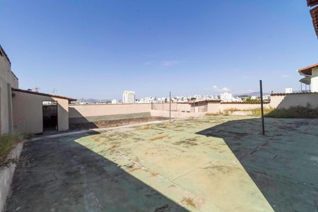 Casa à venda com 500m², 5 quartos e 4 vagasQuintal