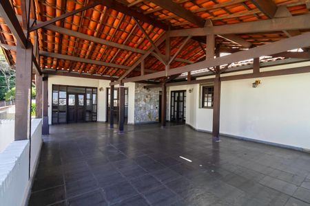 Casa à venda com 500m², 5 quartos e 4 vagasÁrea Externa