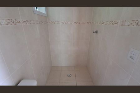 Apartamento à venda com 71m², 2 quartos e 1 vagaBanheiro Social