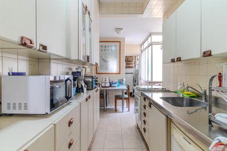 Apartamento à venda com 89m², 2 quartos e 1 vaga Apartamento à venda com 89m², 2 quartos e 1 vagaCozinha