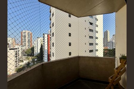 Apartamento para alugar com 160m², 3 quartos e 2 vagas Apartamento para alugar com 160m², 3 quartos e 2 vagasSacada Suíte