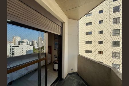 Apartamento para alugar com 160m², 3 quartos e 2 vagas Apartamento para alugar com 160m², 3 quartos e 2 vagasSacada Suíte