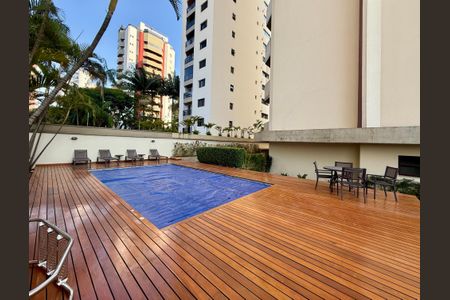 Apartamento para alugar com 160m², 3 quartos e 2 vagas Apartamento para alugar com 160m², 3 quartos e 2 vagasPiscina