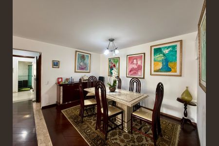 Apartamento para alugar com 160m², 3 quartos e 2 vagas Apartamento para alugar com 160m², 3 quartos e 2 vagasSala