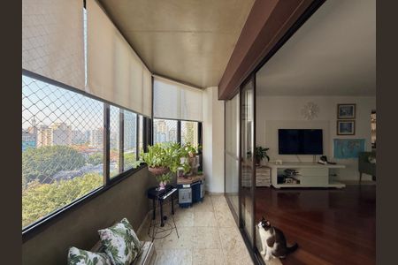 Apartamento para alugar com 160m², 3 quartos e 2 vagas Apartamento para alugar com 160m², 3 quartos e 2 vagasSacada