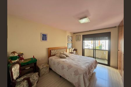 Apartamento para alugar com 160m², 3 quartos e 2 vagas Apartamento para alugar com 160m², 3 quartos e 2 vagasSuíte