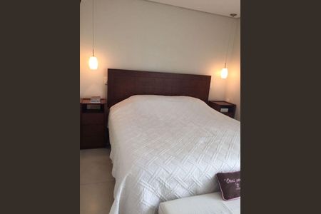 Apartamento à venda com 2 quartos, 104m² em Jardim das Acácias, São Paulo