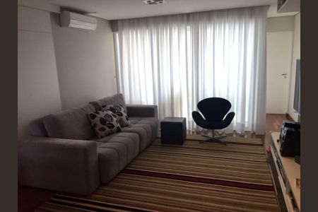 Apartamento à venda com 2 quartos, 104m² em Jardim das Acácias, São Paulo