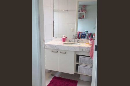 Apartamento à venda com 2 quartos, 104m² em Jardim das Acácias, São Paulo