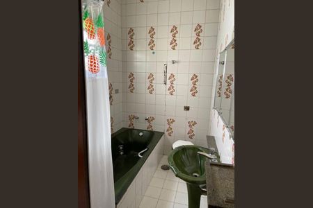 Casa à venda com 6 quartos, 260m² em Vila da Saúde, São Paulo