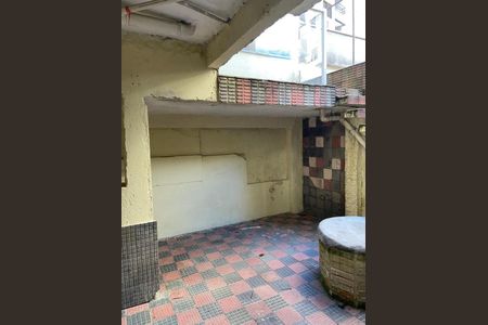 Casa à venda com 260m², 6 quartos e 1 vaga