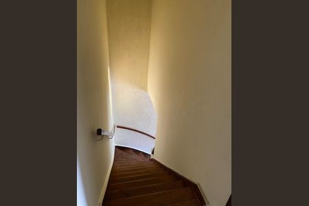 Casa à venda com 260m², 6 quartos e 1 vaga