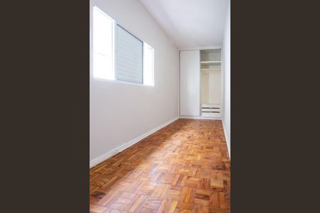 Casa à venda com 3 quartos, 214m² em Vila Alexandria, São Paulo