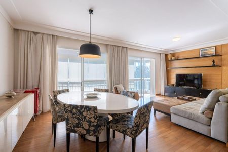 Apartamento à venda com 143m², 3 quartos e 3 vagas