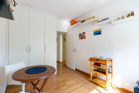 Apartamento à venda com 143m², 3 quartos e 3 vagas