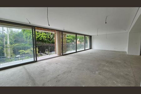 Apartamento à venda com 368m², 3 quartos e 3 vagas