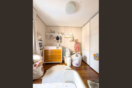 Apartamento à venda com 160m², 3 quartos e 2 vagas