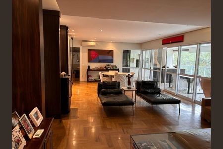 Apartamento à venda com 258m², 4 quartos e 4 vagas