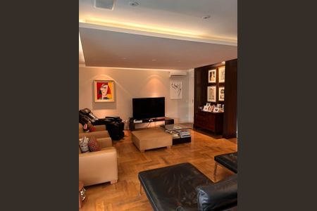 Apartamento à venda com 258m², 4 quartos e 4 vagas