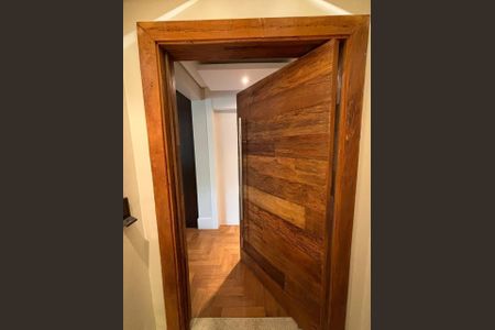 Apartamento à venda com 258m², 4 quartos e 4 vagas