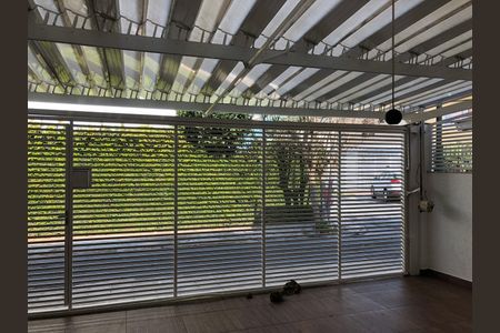 Casa à venda com 250m², 3 quartos e 3 vagas