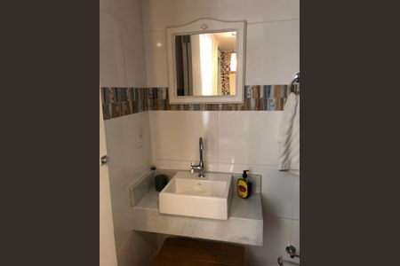 Casa à venda com 250m², 3 quartos e 3 vagas