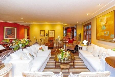 Casa à venda com 5 quartos, 208m² em Vila Madalena, São Paulo