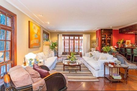 Casa à venda com 5 quartos, 208m² em Vila Madalena, São Paulo