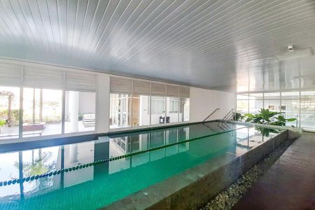 Apartamento à venda com 67m², 1 quarto e 1 vaga