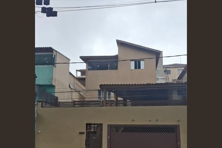 Casa à venda com 265m², 3 quartos e 2 vagas