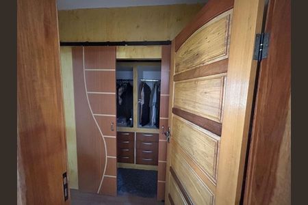 Casa à venda com 265m², 3 quartos e 2 vagas