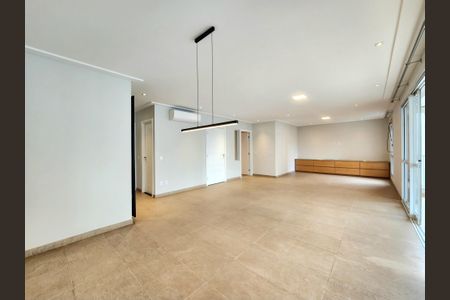 Apartamento à venda com 181m², 3 quartos e 3 vagasSala