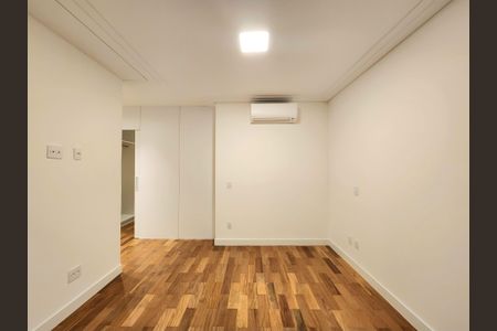 Apartamento à venda com 181m², 3 quartos e 3 vagasSuíte 3
