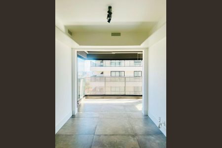 Apartamento à venda com 2 quartos, 63m² em Pinheiros, São Paulo