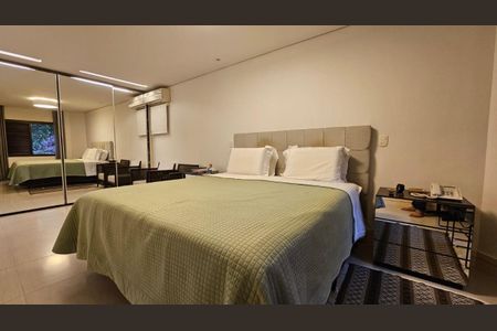 Apartamento à venda com 4 quartos, 256m² em Jardim Vitoria Regia, São Paulo