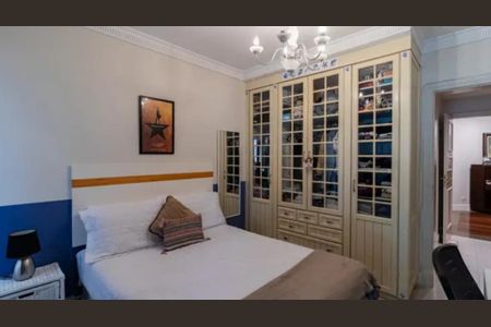 Apartamento à venda com 225m², 4 quartos e 3 vagas