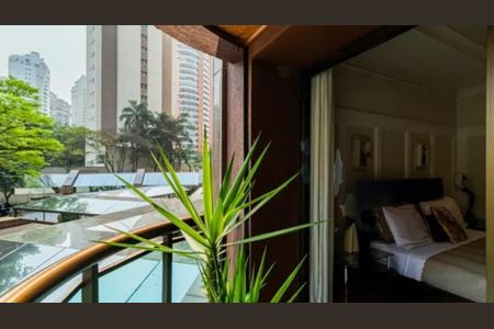 Apartamento à venda com 225m², 4 quartos e 3 vagas