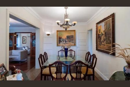 Apartamento à venda com 225m², 4 quartos e 3 vagas