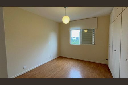 Apartamento à venda com 3 quartos, 210m² em Itaim Bibi, São Paulo