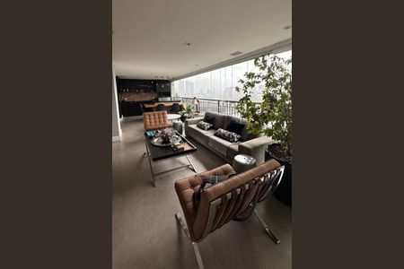 Apartamento à venda com 4 quartos, 247m² em Jardim Fonte do Morumbi, São Paulo