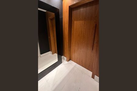 Apartamento à venda com 4 quartos, 247m² em Jardim Fonte do Morumbi, São Paulo