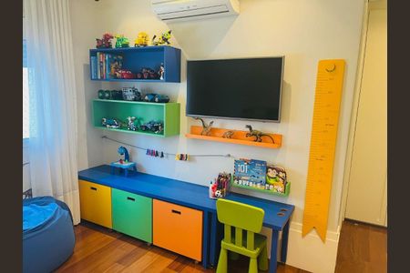 Apartamento à venda com 3 quartos, 205m² em Paraíso do Morumbi, São Paulo