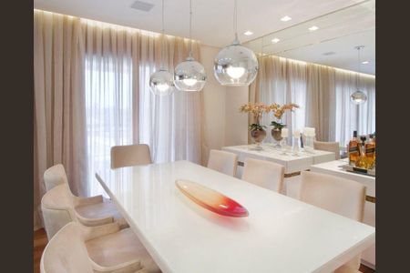 Apartamento à venda com 3 quartos, 205m² em Paraíso do Morumbi, São Paulo