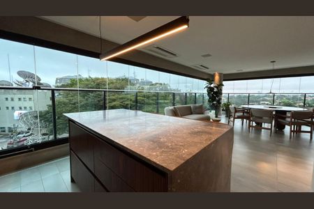 Apartamento à venda com 230m², 3 quartos e 4 vagas