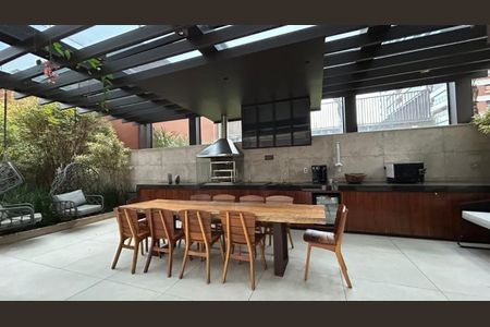 Apartamento à venda com 230m², 3 quartos e 4 vagas