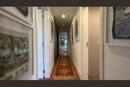 Apartamento à venda com 230m², 3 quartos e 4 vagas